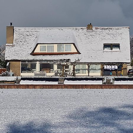 Bed and Breakfast Riethove Harlingen Esterno foto