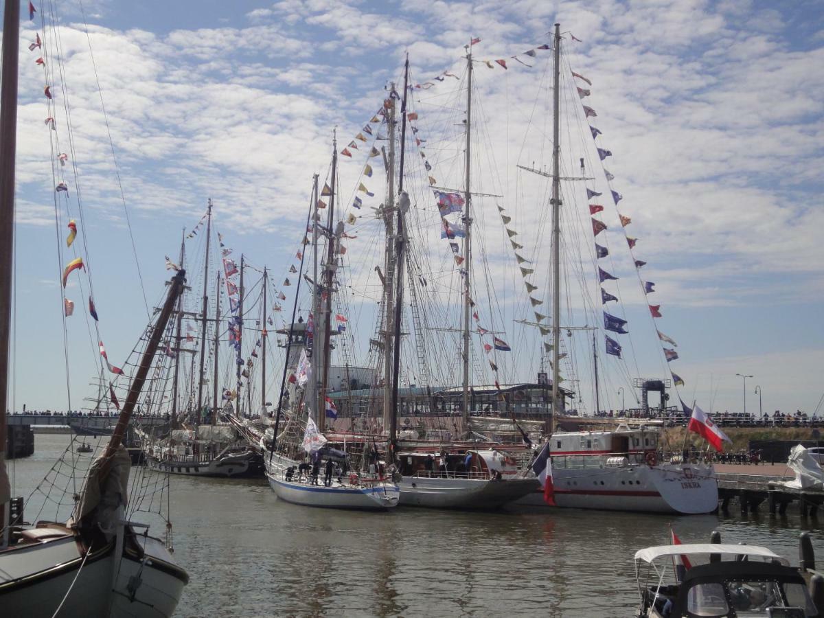 Bed and Breakfast Riethove Harlingen Esterno foto